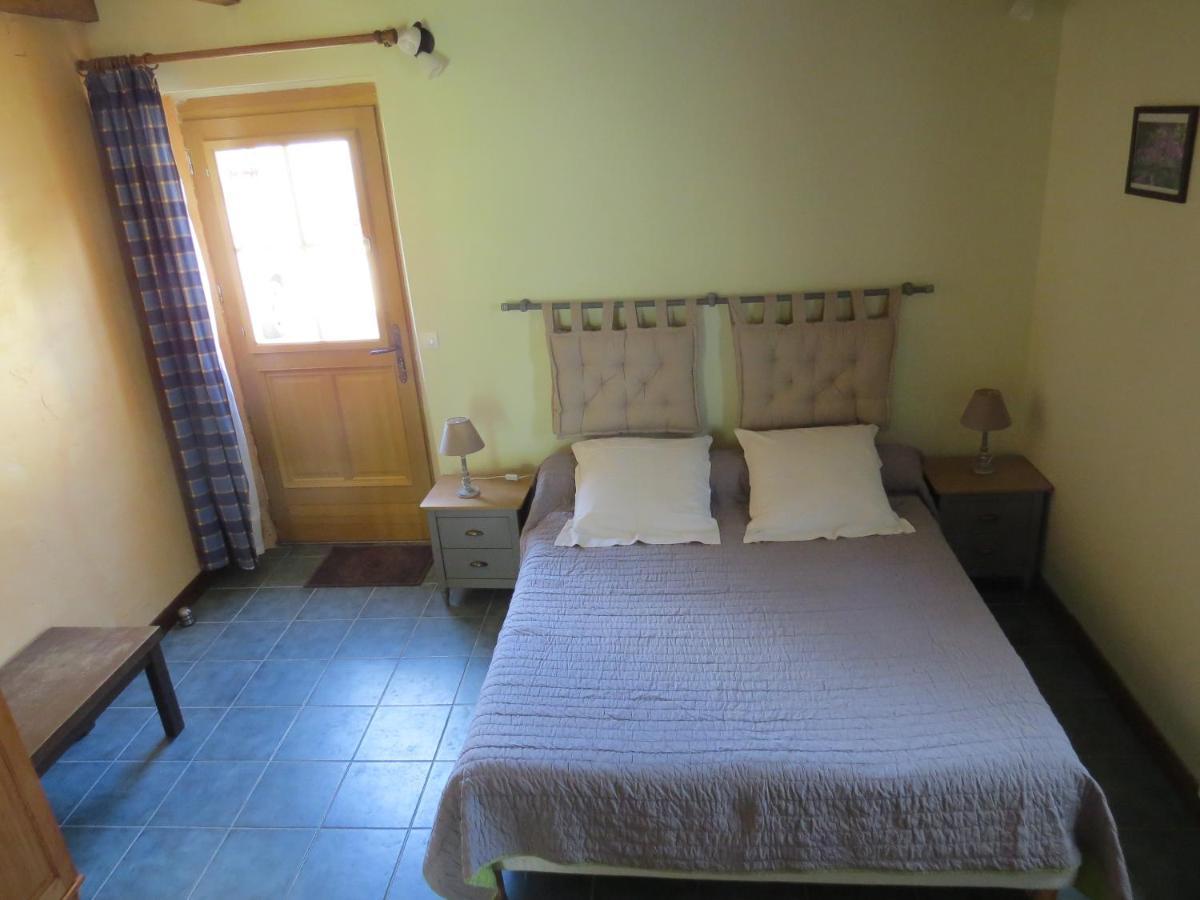 Au Grand Pre Bed and Breakfast Theillay Εξωτερικό φωτογραφία
